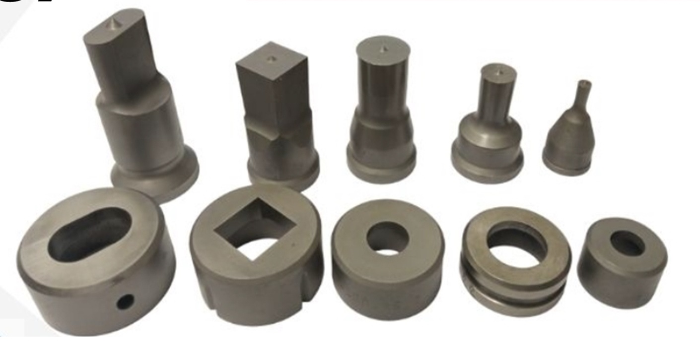 PUNZONI E MATRICI in vendita - foto 1