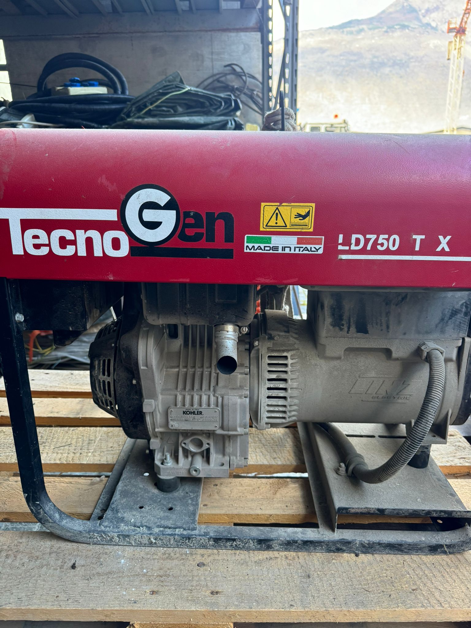 GENERATORE DI CORRENTE TECNOGEN LD750TX DIESEL 7 KWA in vendita - foto 1