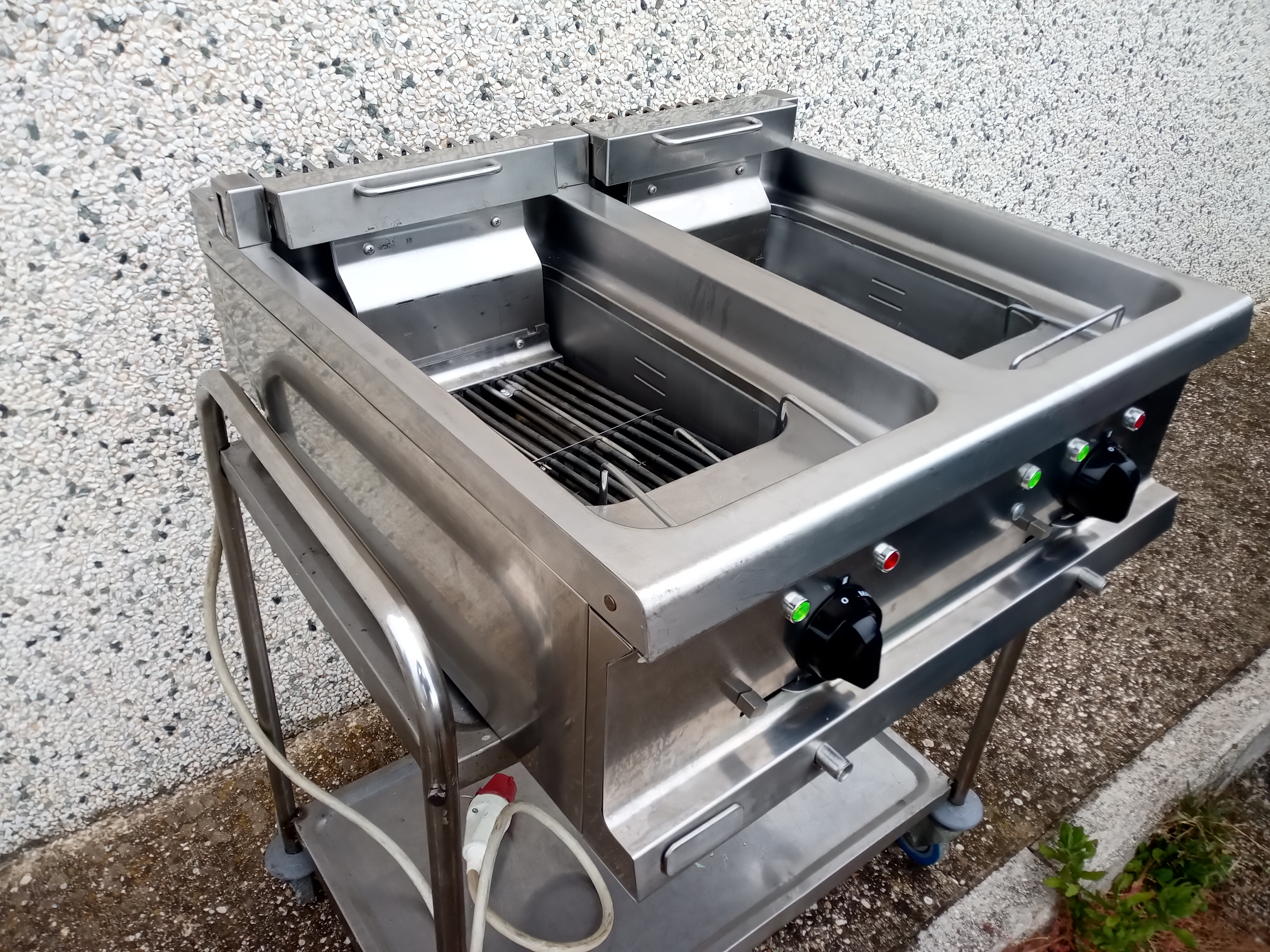Friggitrice due vasche 2x26 litri 8+8kw elettrica in vendita - foto 5