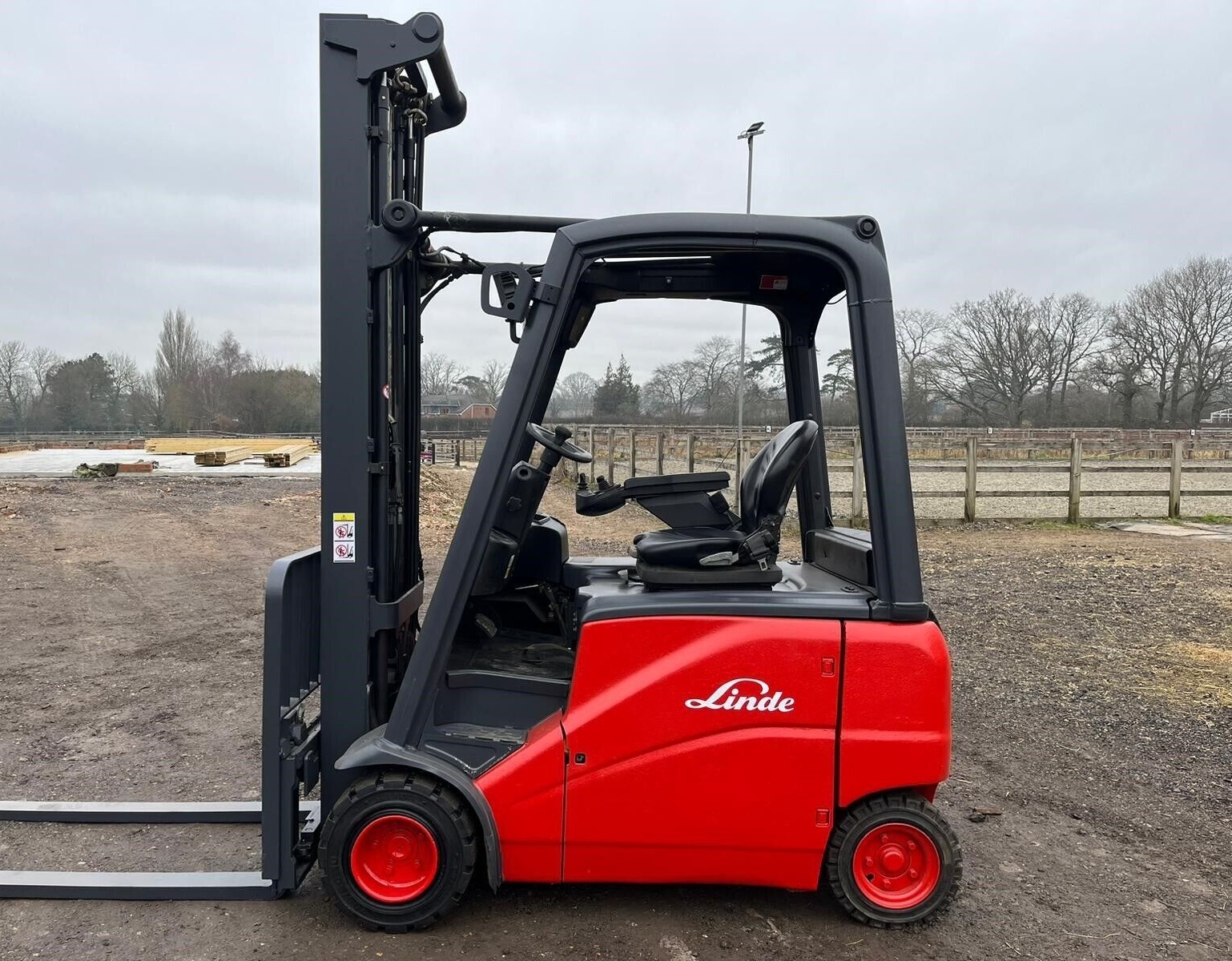 Muletto elettrico Linde E18 in vendita - foto 1