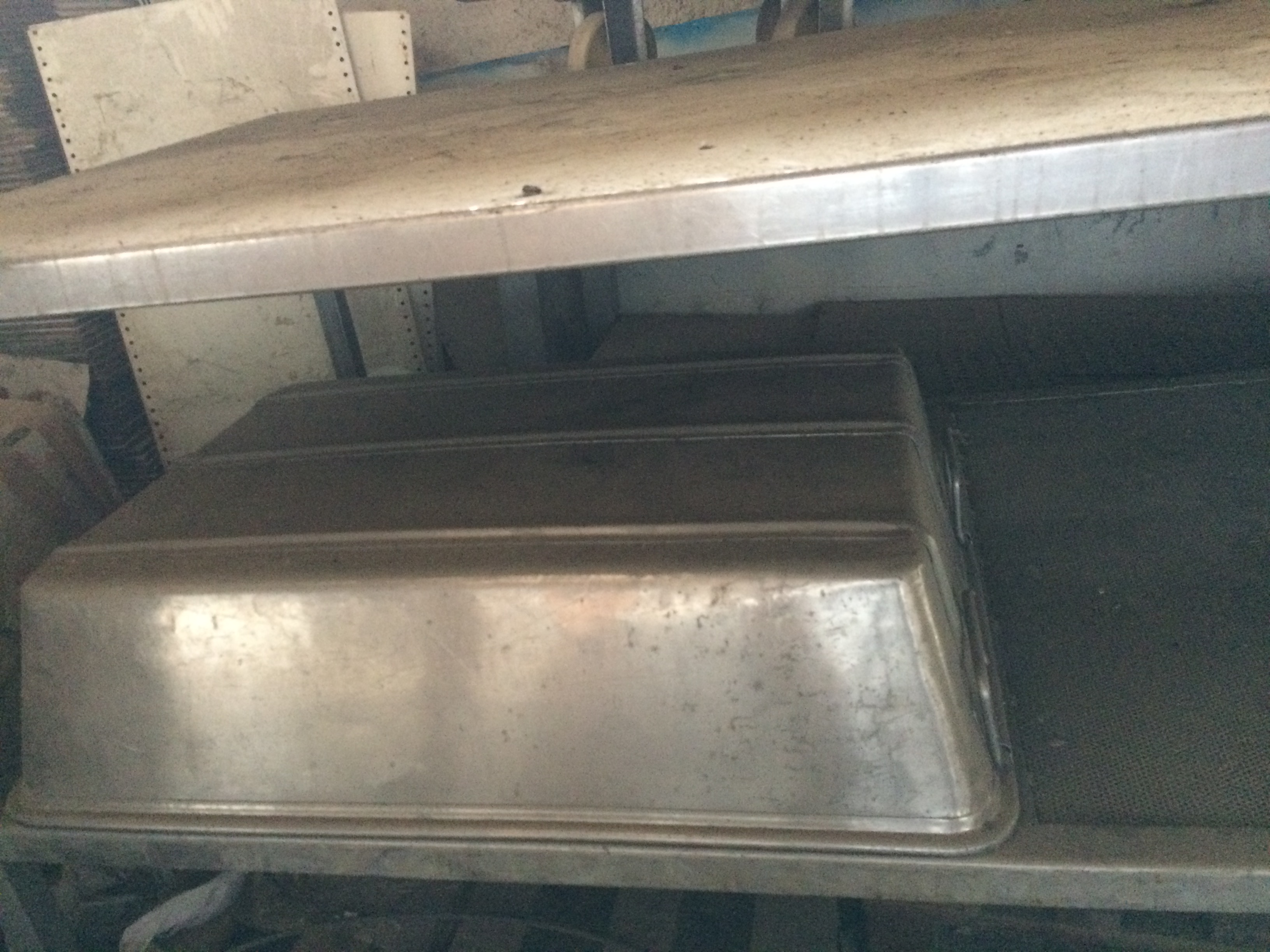 carrello in acciaio inox con vassoi in acciaio inox in vendita - foto 2