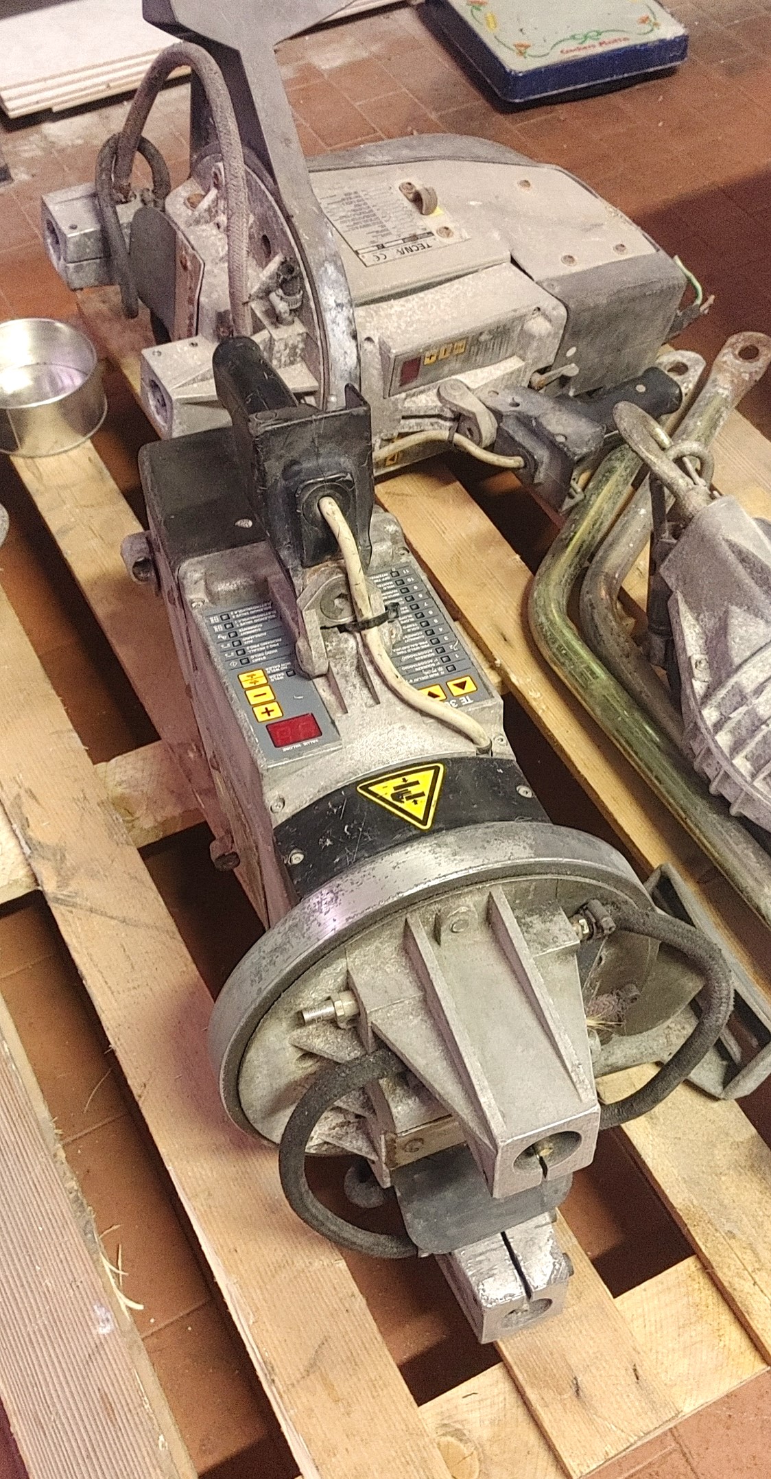 Puntatrice pensile TECNA, 16 KVA. in vendita - foto 1