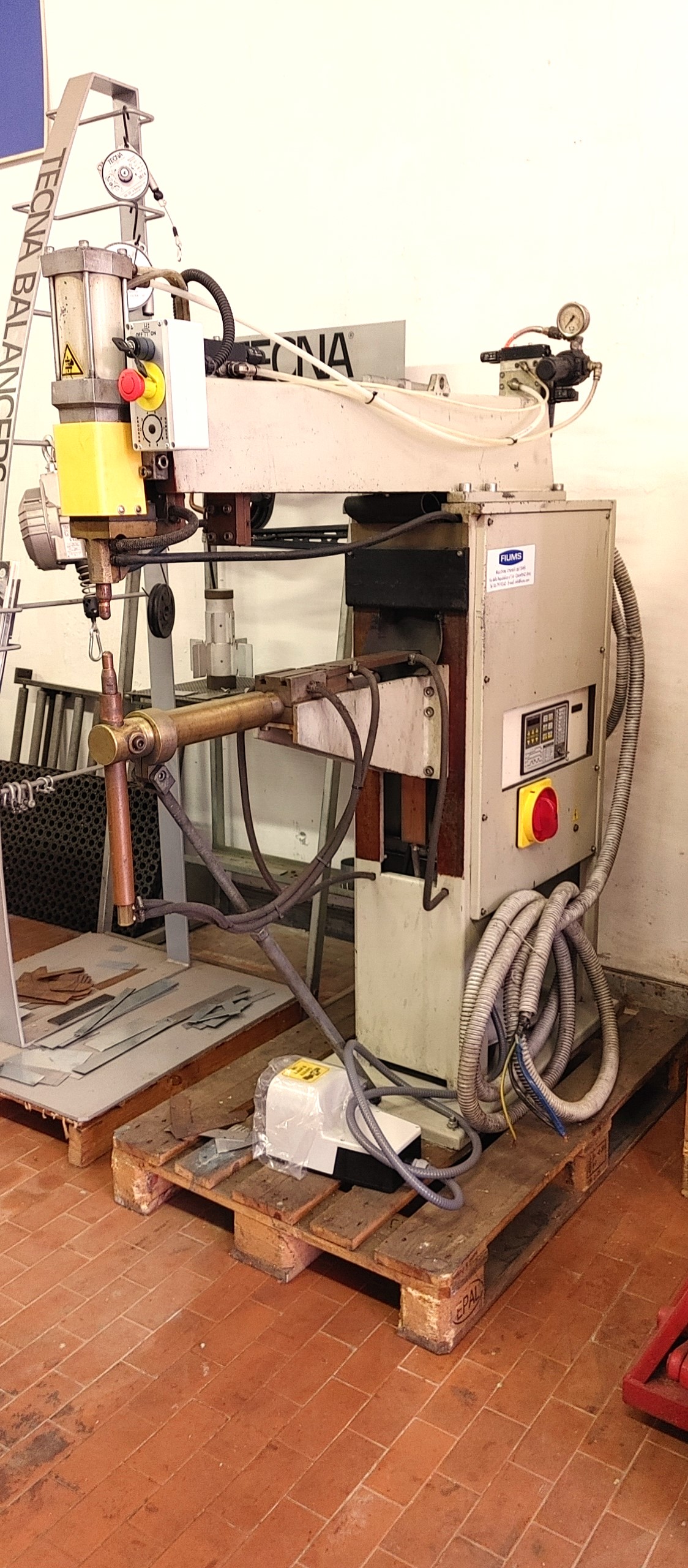 Macchine per saldare in vendita