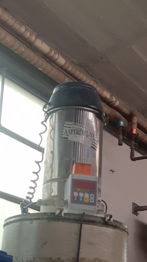 aspiratore  DEGA Aspiroplast anno 2003 - mod.AS80S in vendita - foto 2