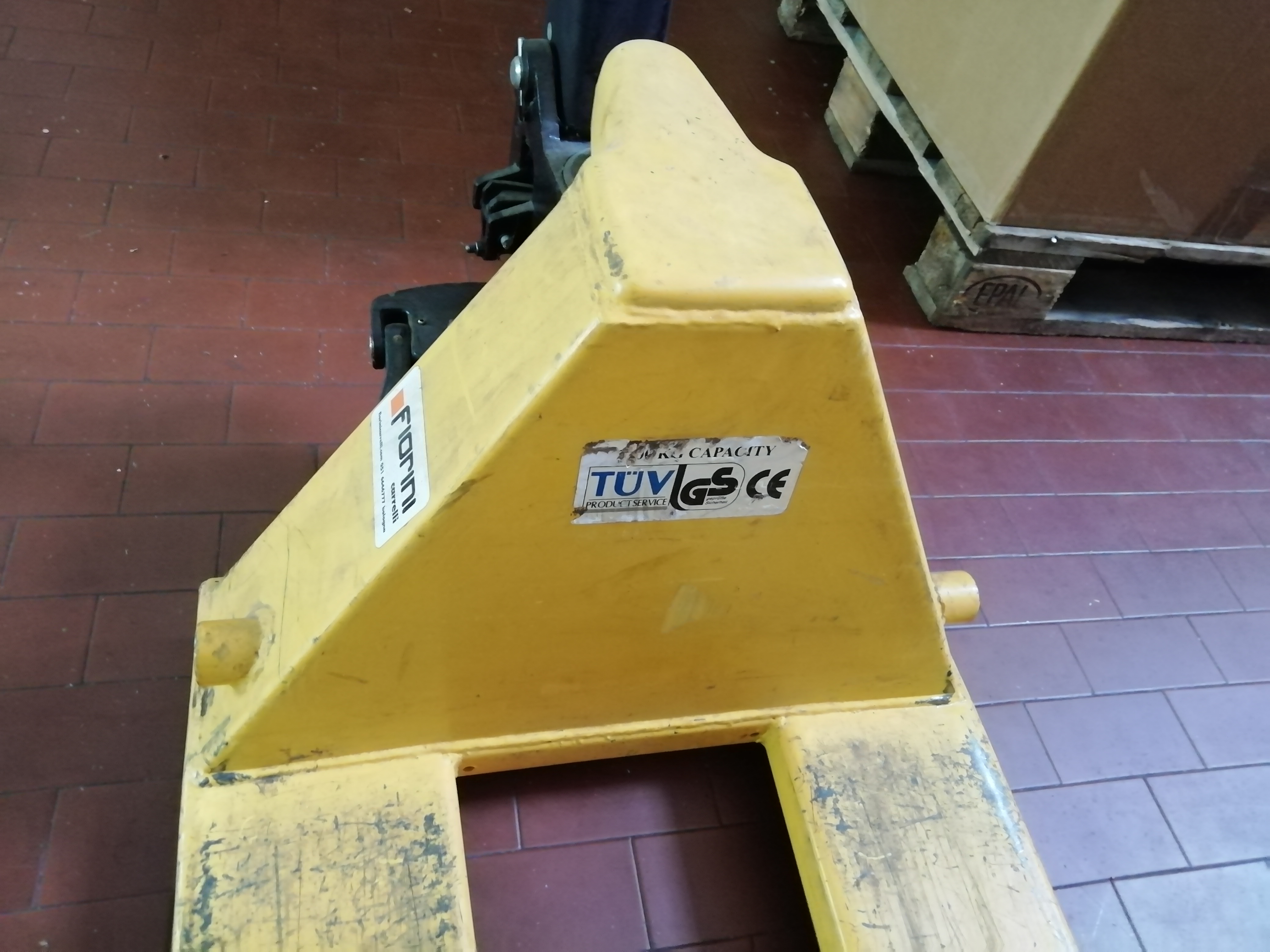 TRANSPALLET DIVERSI MODELLI E COLORI in vendita - foto 2