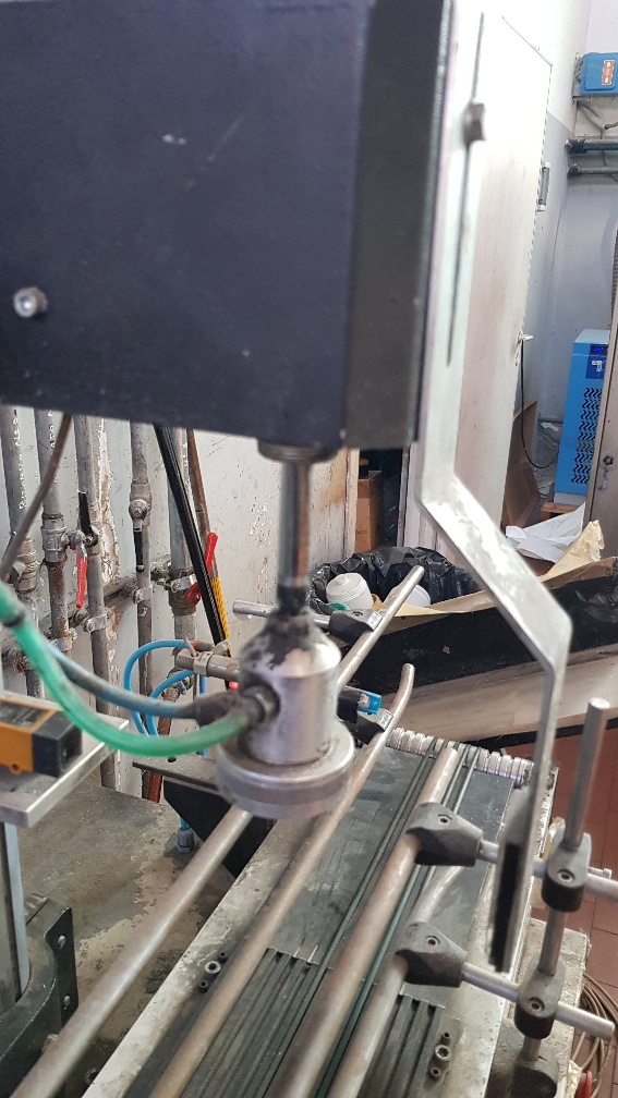 Controllo tenuta flaconi in vendita - foto 6