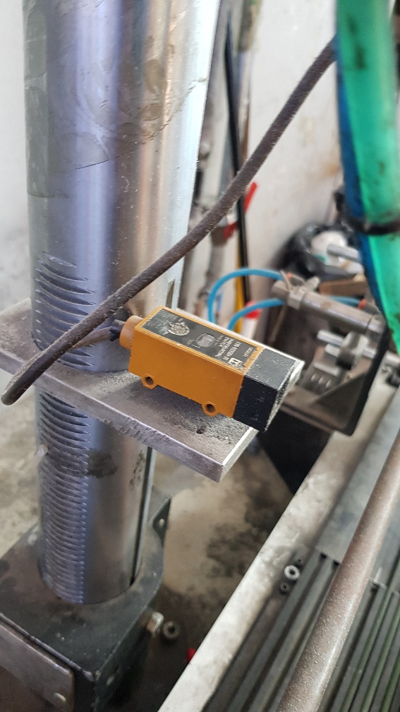 Controllo tenuta flaconi in vendita - foto 2