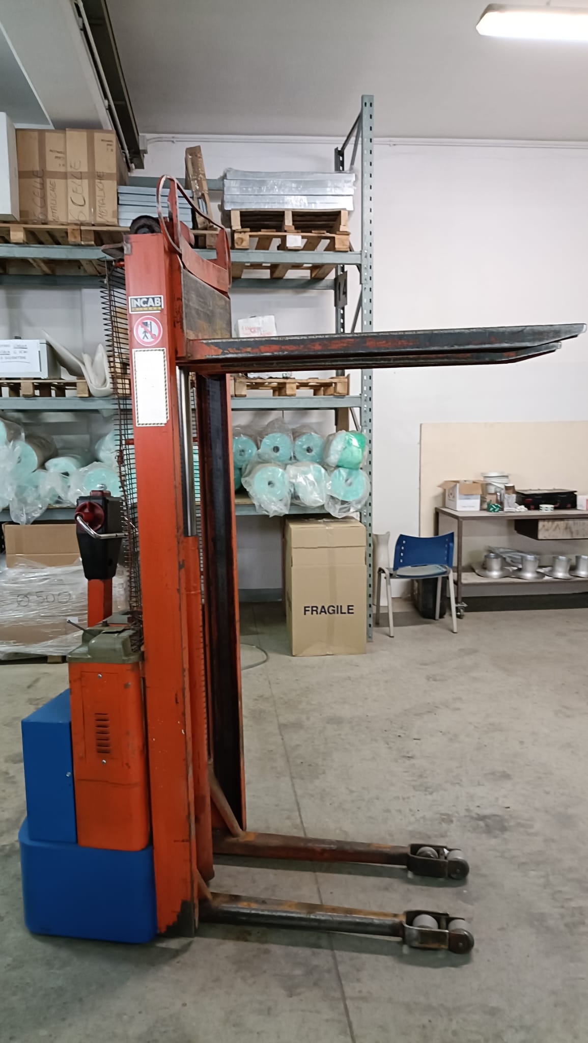 Transpallet Elevatore Elettrico INCAB STAR 10020 in vendita - foto 4