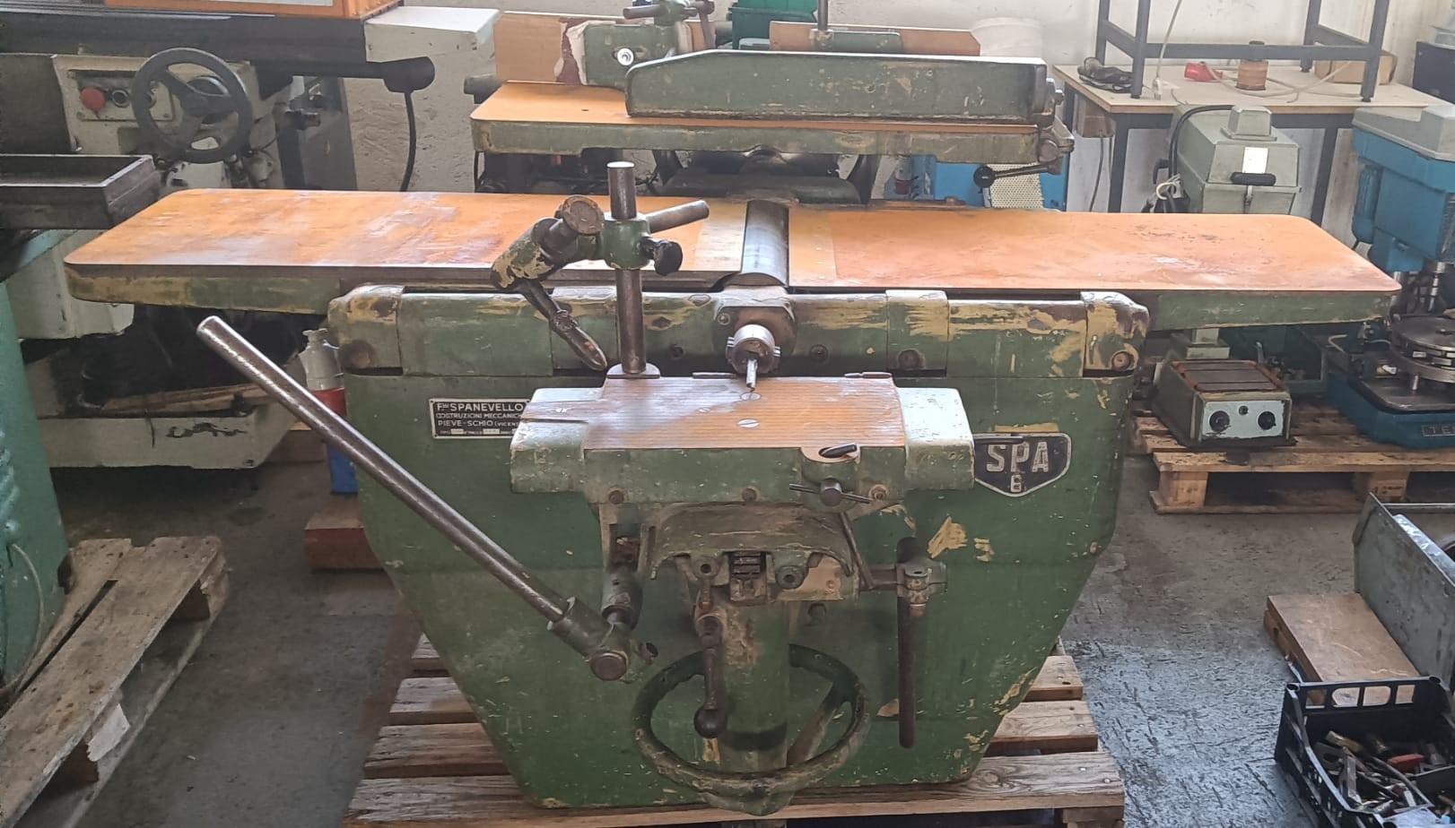 Macchine da falegnameria in vendita