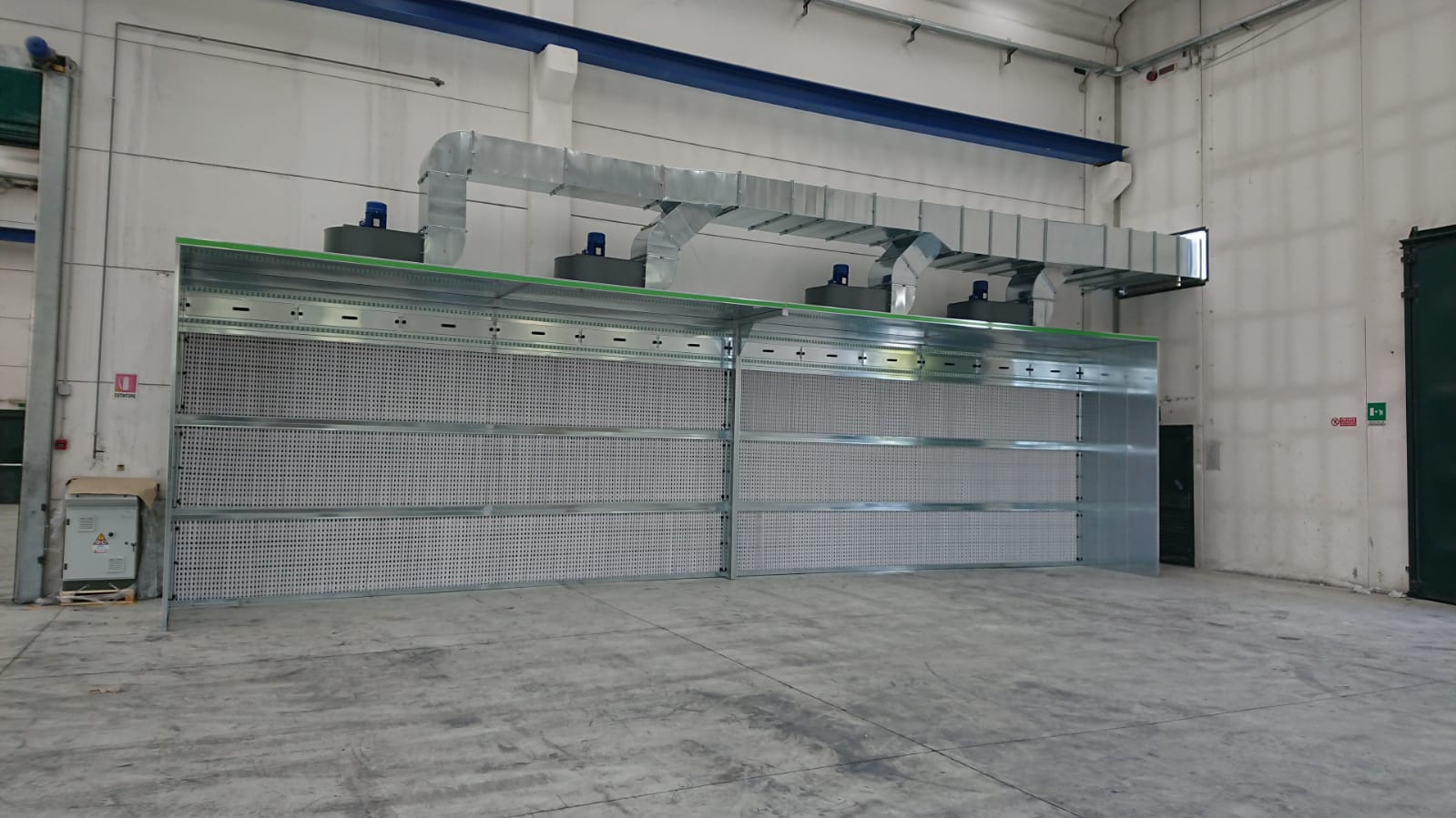 Cabina di verniciatura a secco da 12000mm X 1500mm. in vendita - foto 2