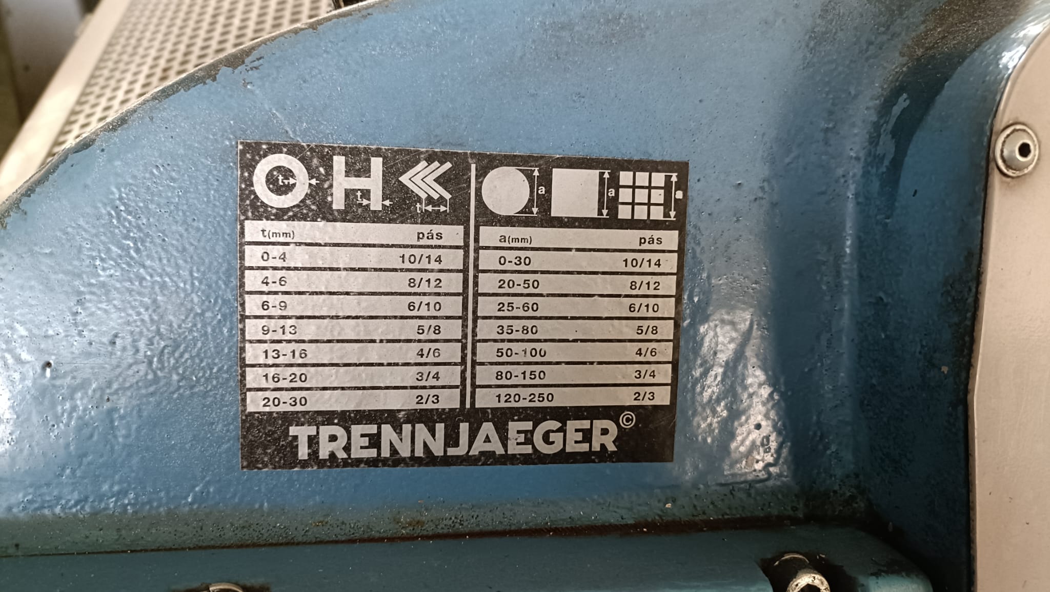 TRENNJAEGER SEGA A NASTRO per metallo TEBA 240 CF-NC in vendita - foto 3