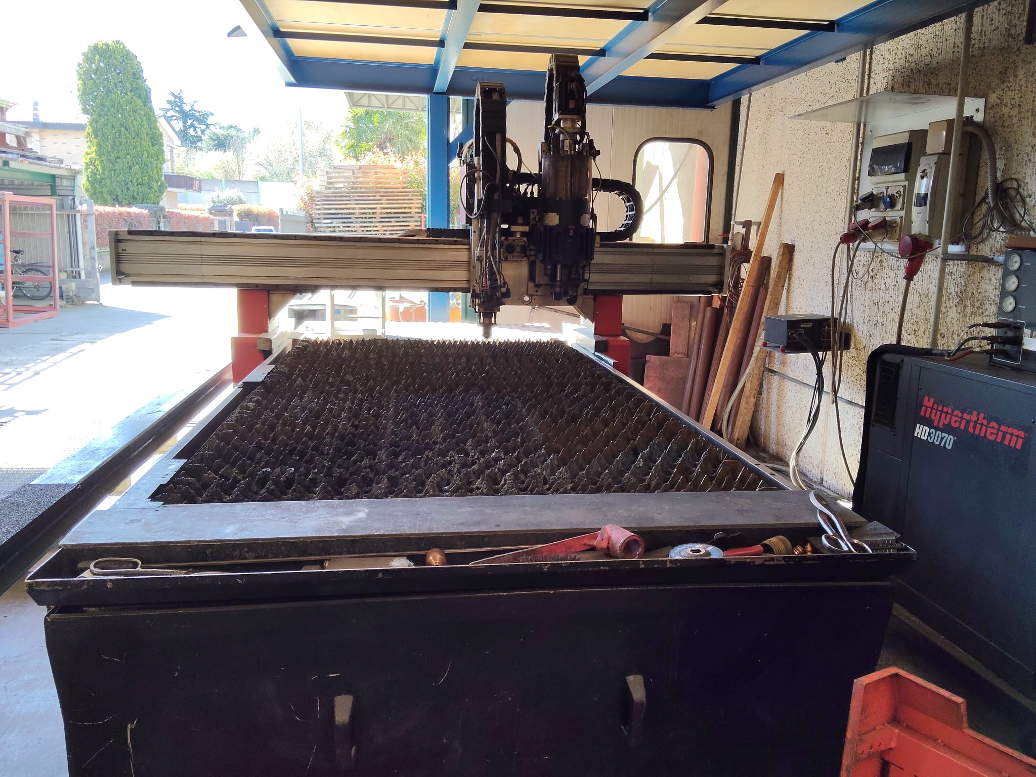 Macchine taglio laser e plasma in vendita