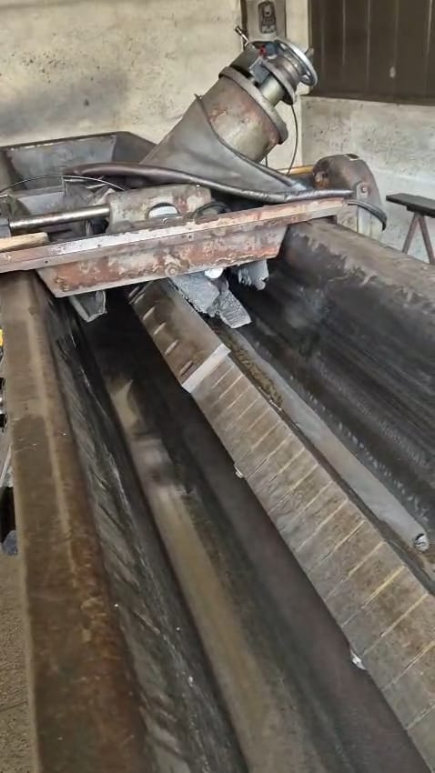 Affilatrice per Coltelli BATTILANI 3500 USATA in vendita - foto 8