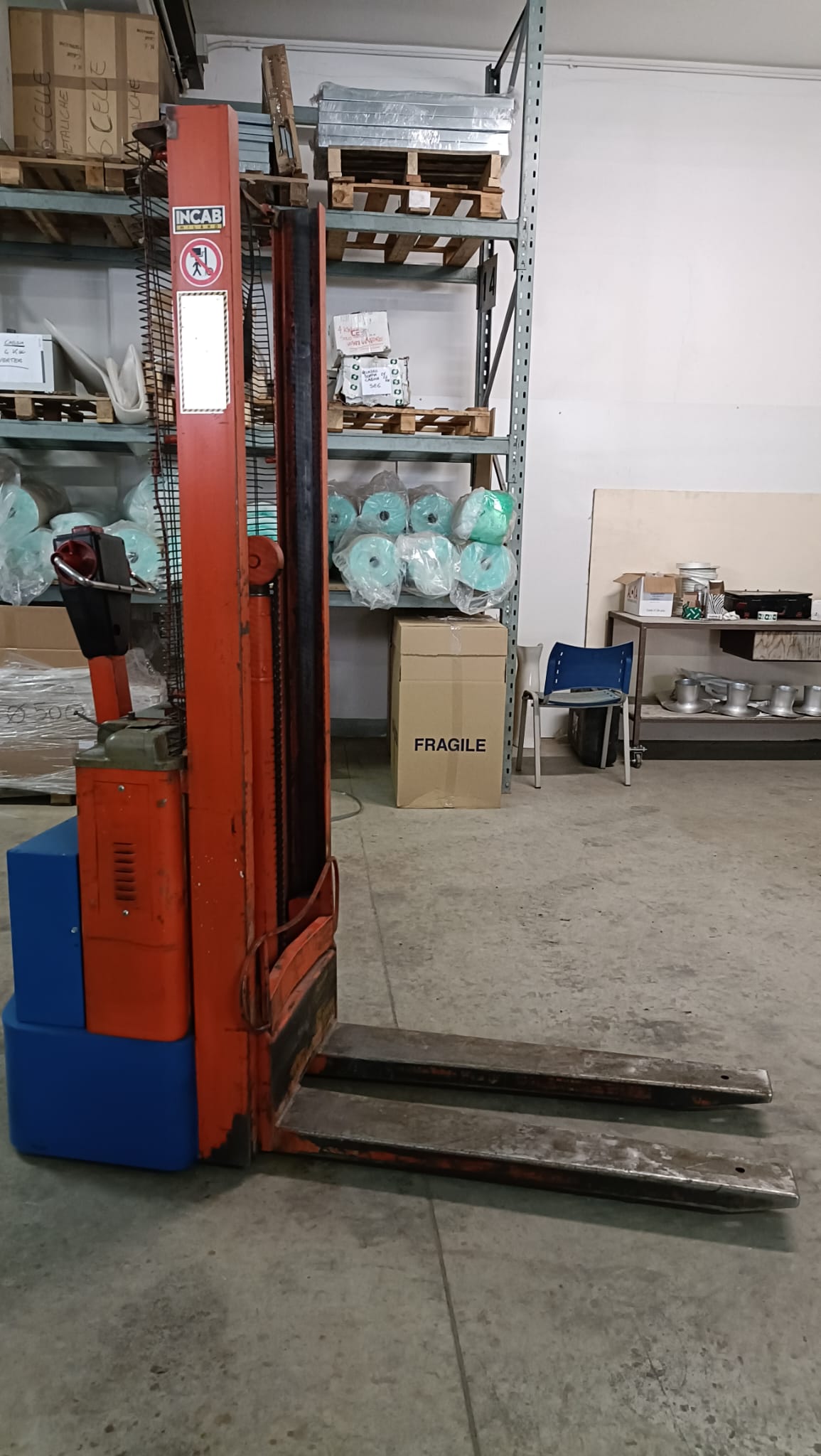 Transpallet Elevatore Elettrico INCAB STAR 10020 in vendita - foto 3