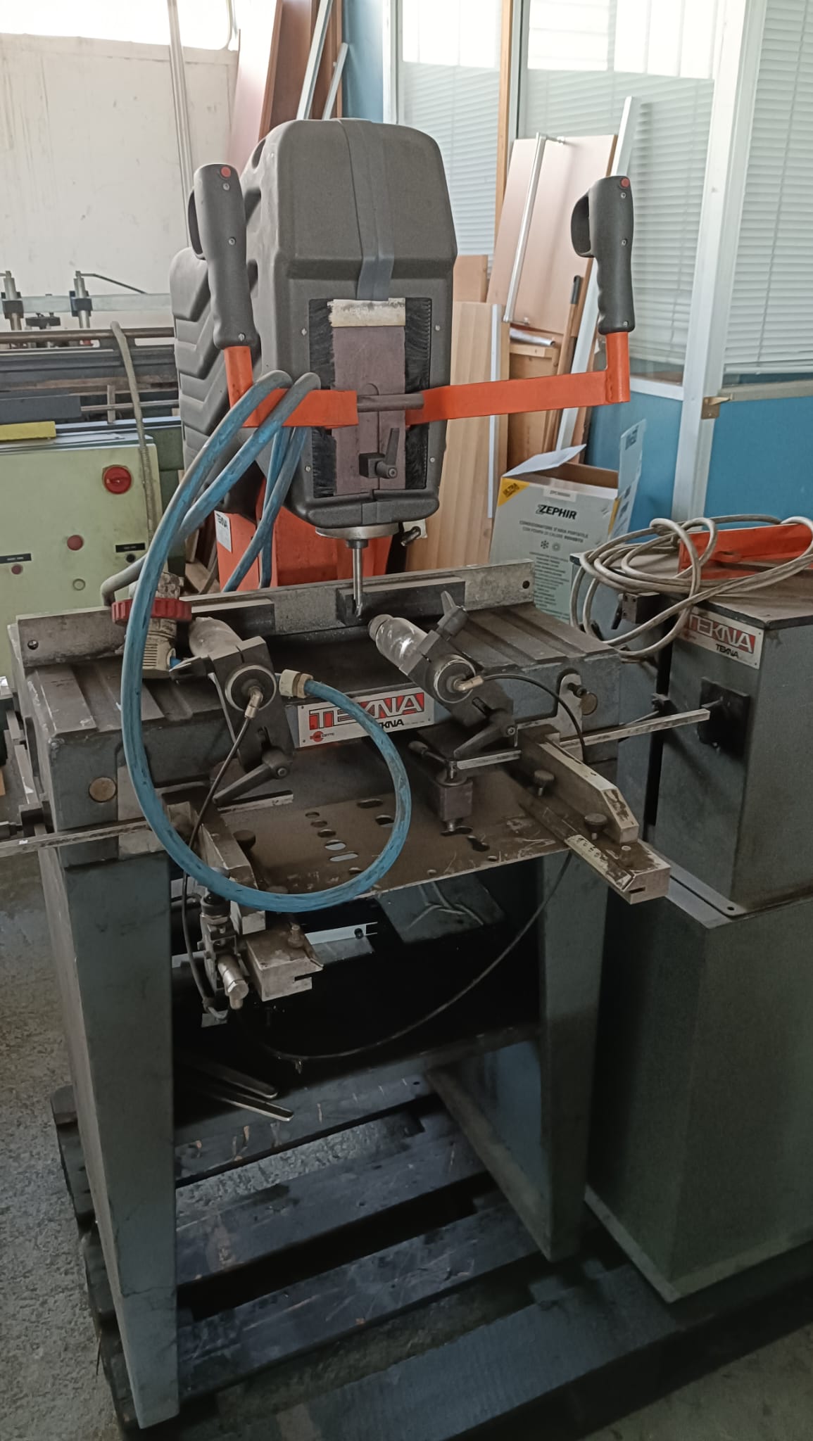 Macchine Lavorazione Alluminio TEKNA n.03 in BLOCCO in vendita - foto 6