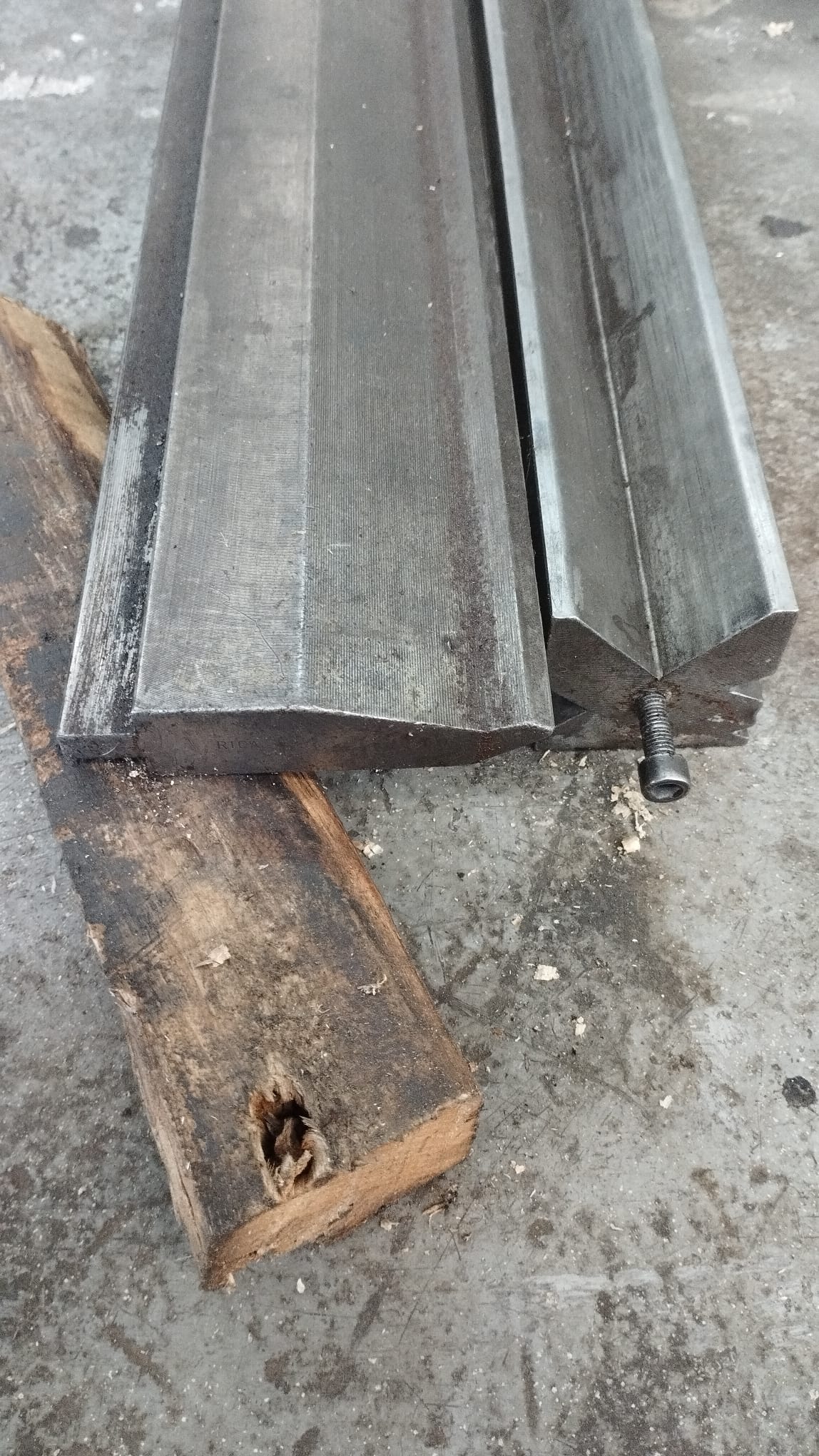 Pressa Piegatrice IMAL 3000 X 50 Ton USATA in vendita - foto 7