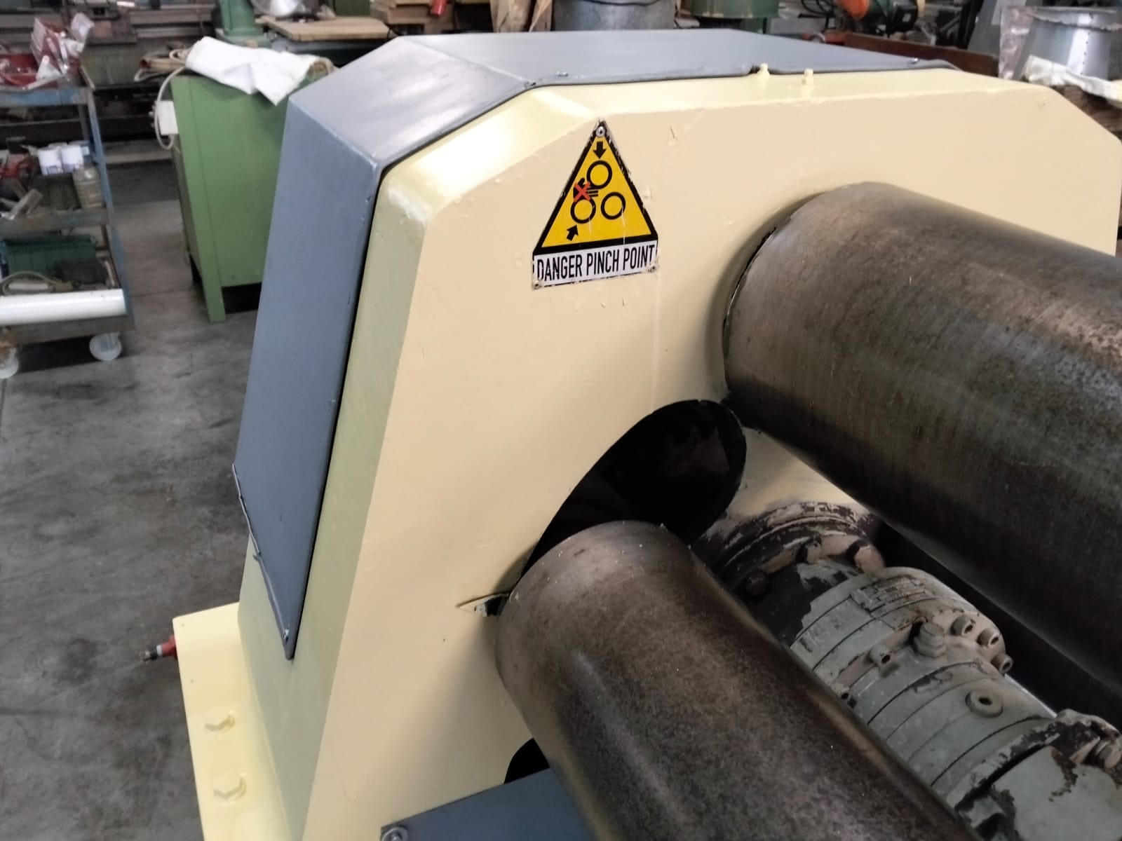 Calandra Idraulica IMCAR SIHR 8/3 2000X3.9Ton in vendita - foto 4