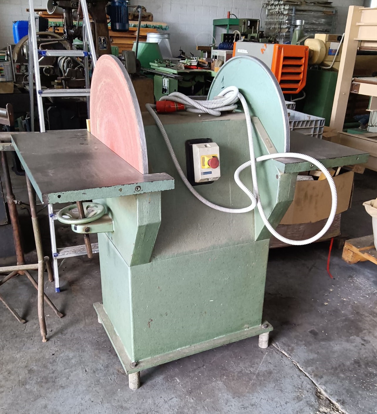 LEVIGATRICE per legno a doppio disco Ø700 in vendita - foto 1