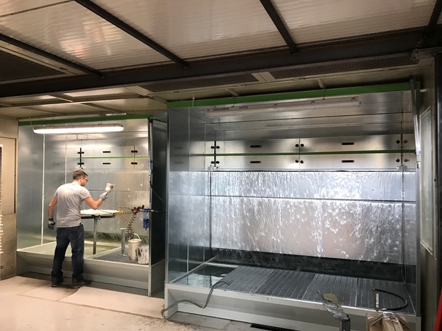 Cabina di verniciatura ad acqua da 2000mm X 1500mm in vendita - foto 2