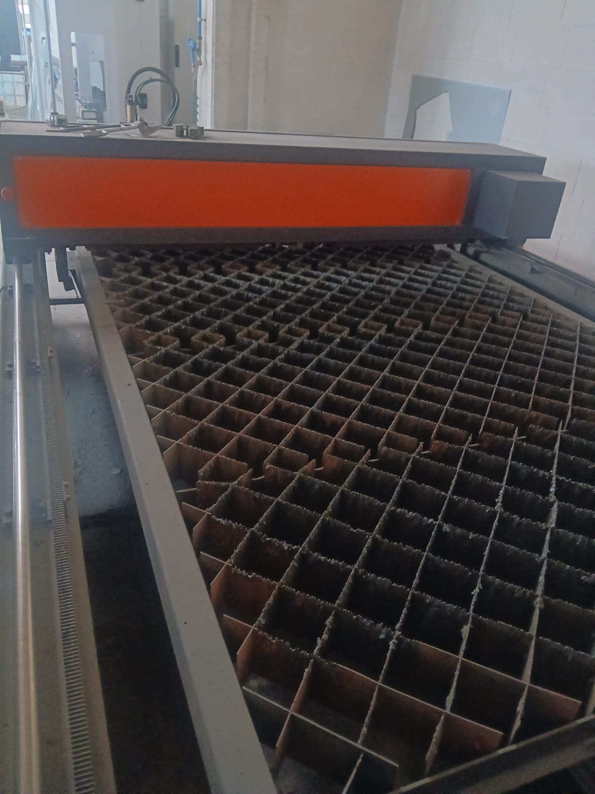 Macchine taglio laser e plasma in vendita