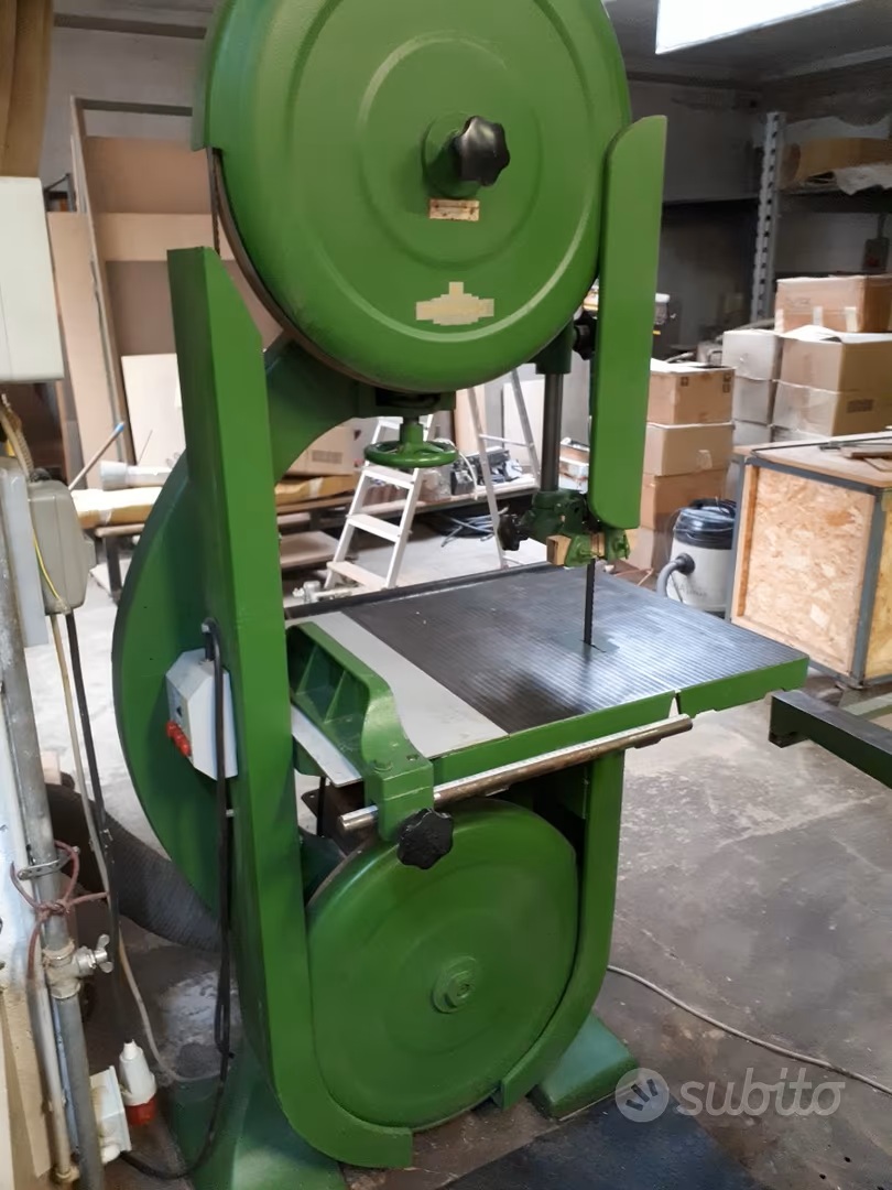 Sega a nastro in vendita - foto 1