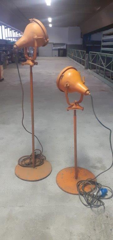 LAMPADE VINTAGE ANNI '60 MODERNARIATO attacco E27 in vendita - foto 3