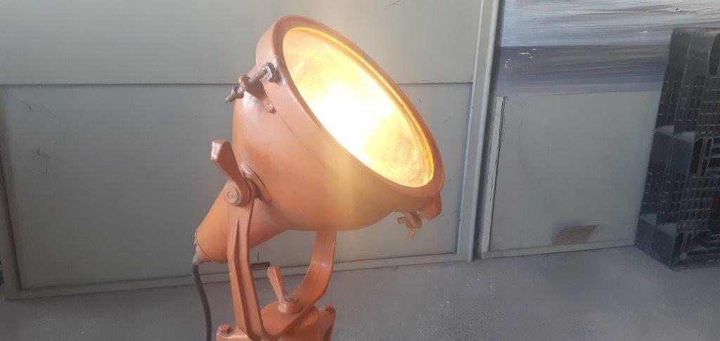 LAMPADE VINTAGE ANNI '60 MODERNARIATO attacco E27 in vendita - foto 3