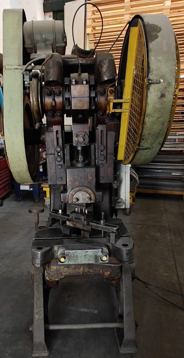 Pressa Trancia usata da museo anni 60 in vendita - foto 1