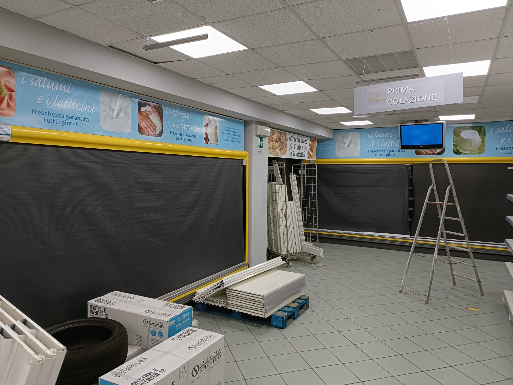 Attrezzatura completa supermercato  in vendita - foto 1