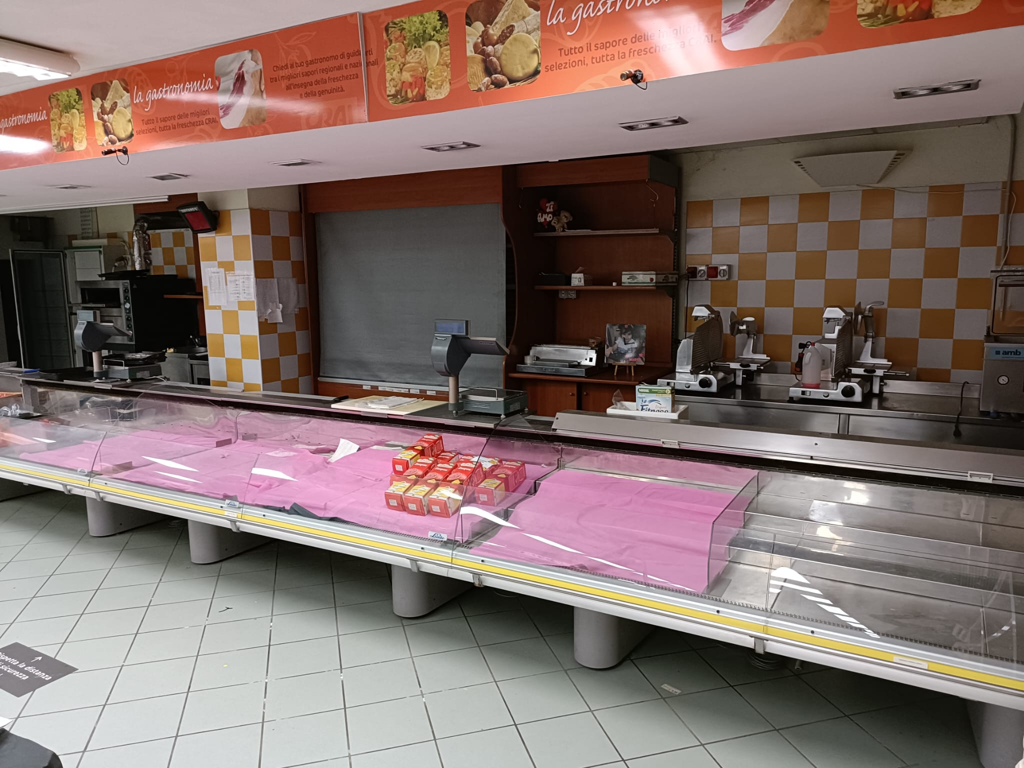 Attrezzatura completa supermercato  in vendita - foto 3
