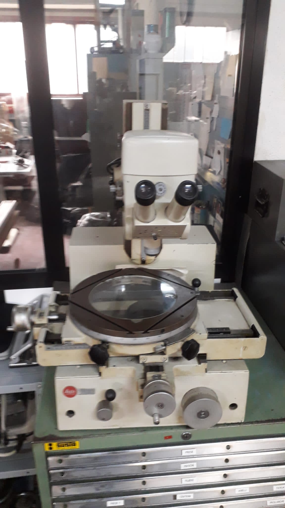 Microscopio LEITZ 4529 in vendita - foto 1