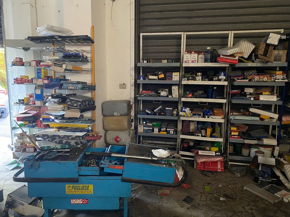 Autofficina in chiusura in vendita - foto 4
