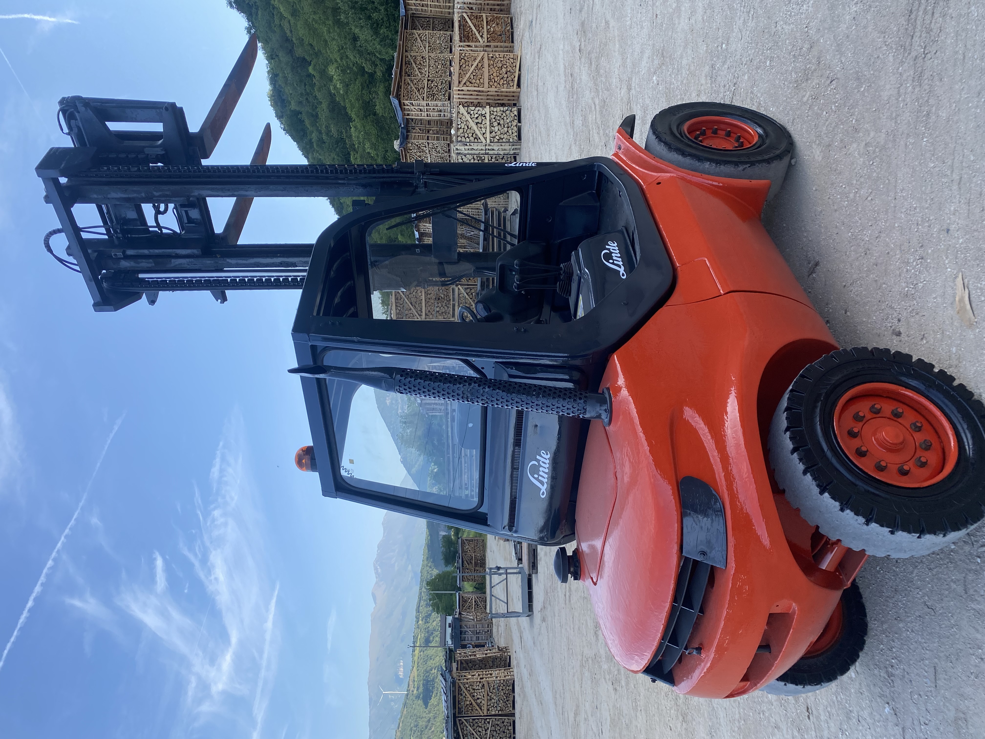 Carrelli elevatori in vendita