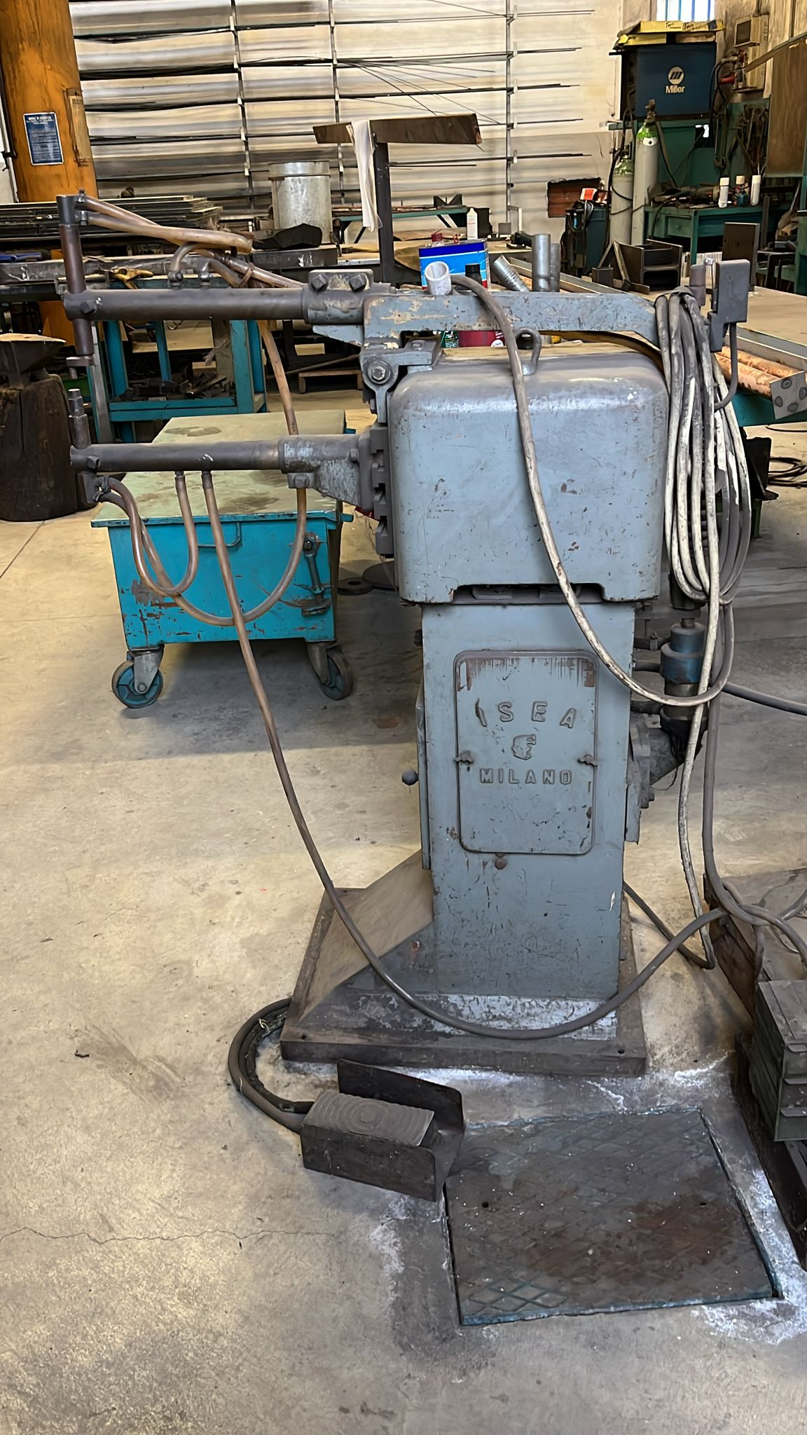 Puntatrice Elettrica con ricambio bracci lunghezza 1000 in vendita - foto 1