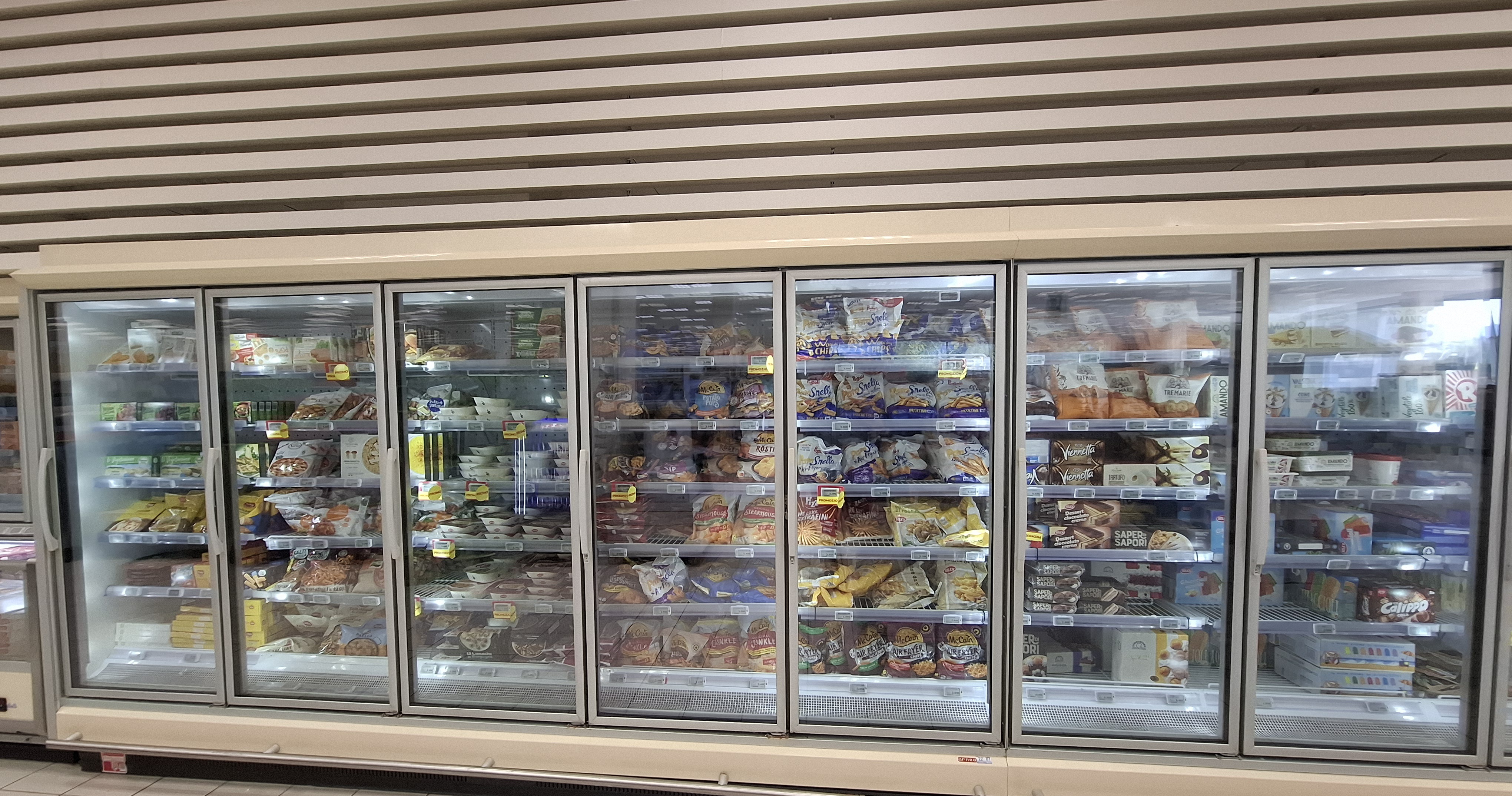 Attrezzature supermercato in vendita