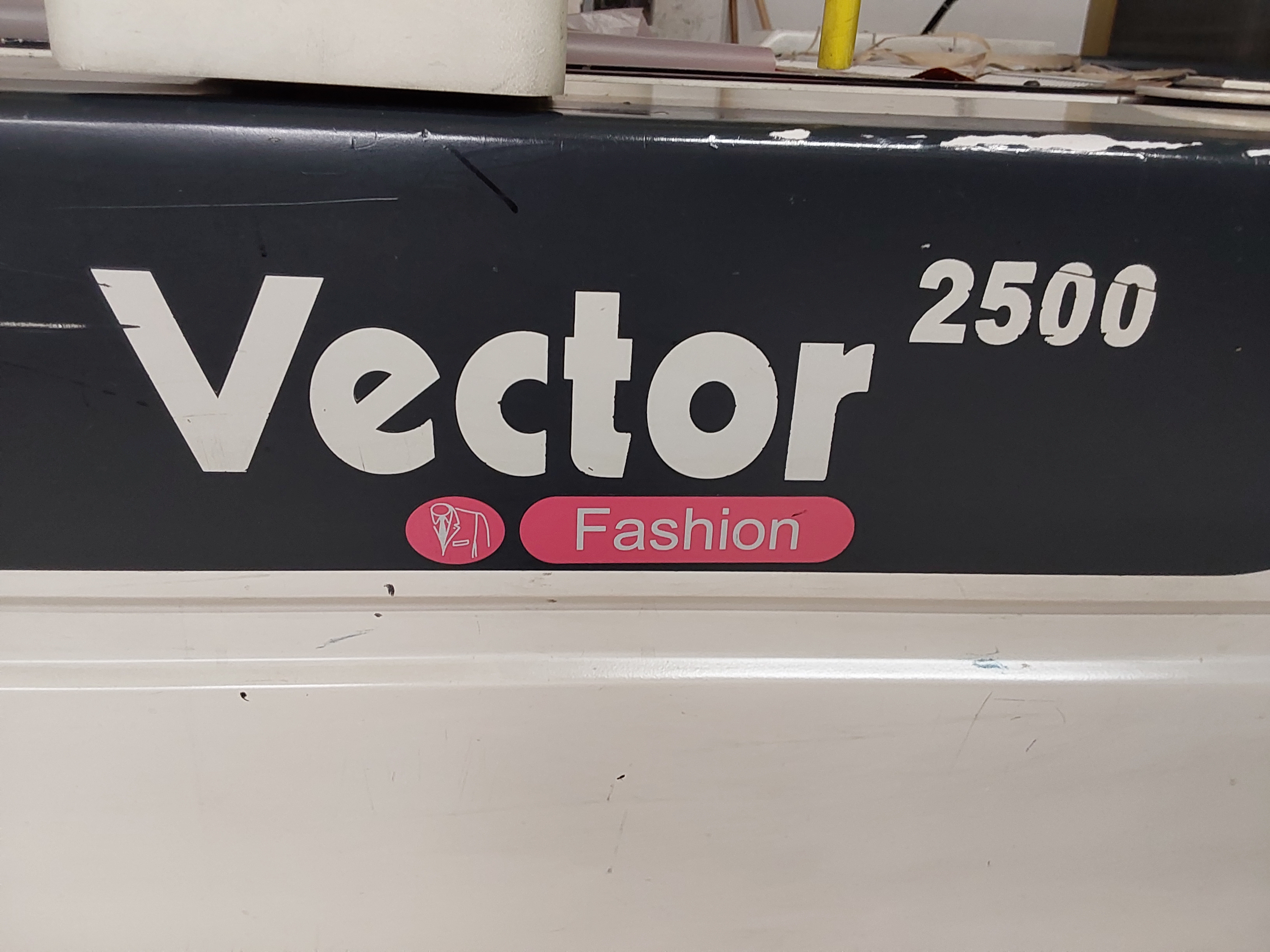 Macchina Taglio automatico tessuto Lectra in vendita - foto 2