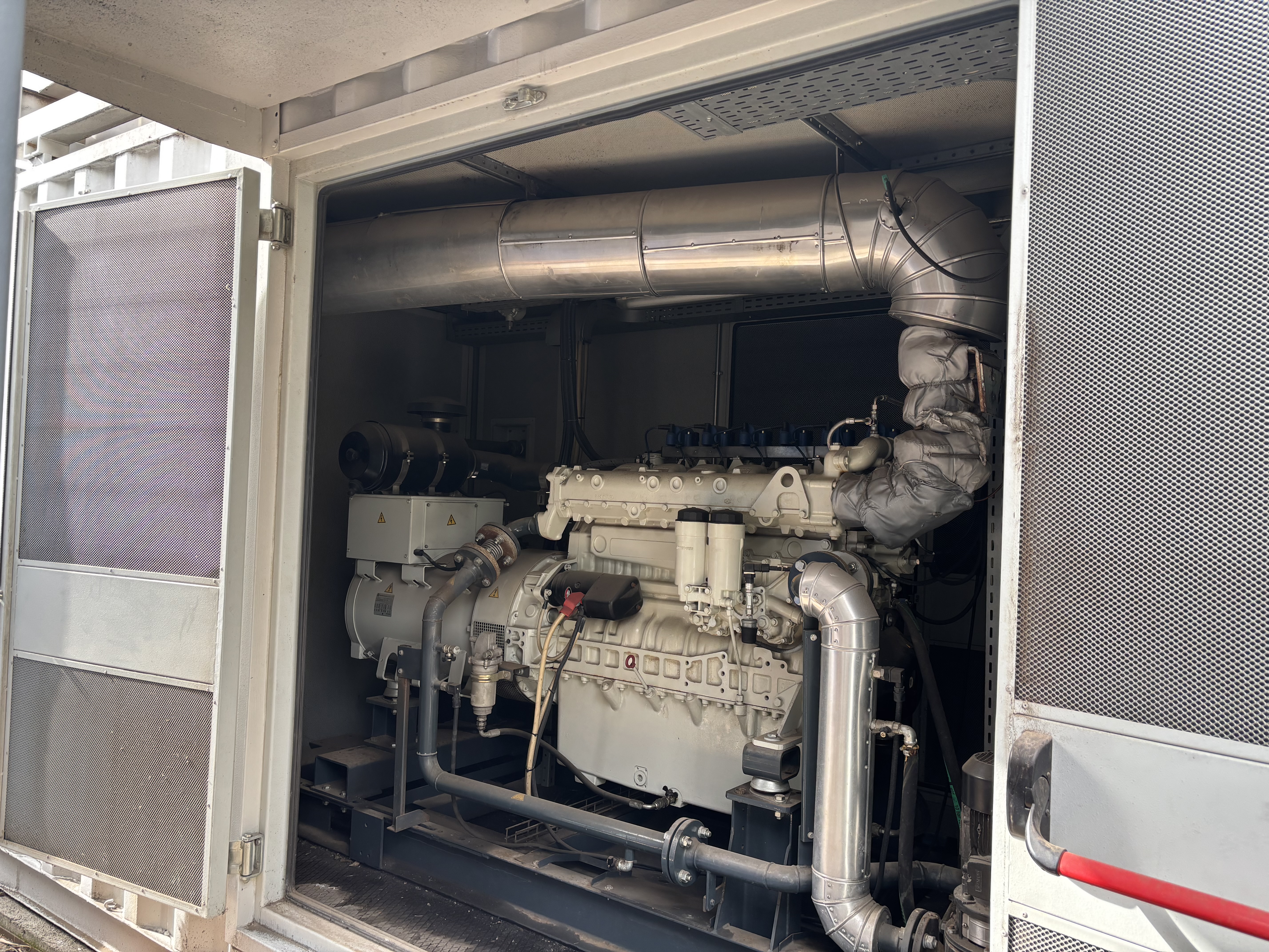 IMPIANTO DI COGENERAZIONE USATO 142 Kw - GAS NATURALE in vendita - foto 4
