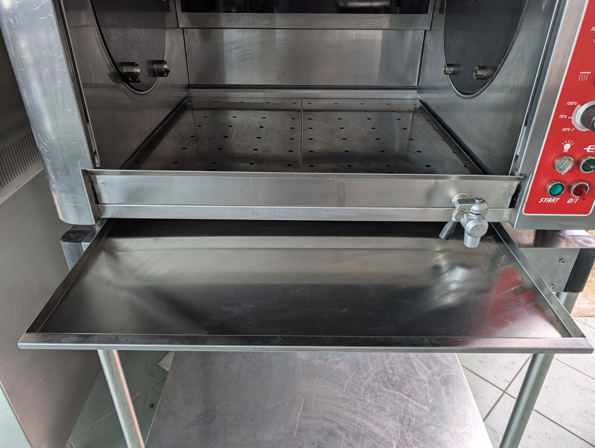 PLANET 24 GIRARROSTO PROFESSIONALE - 24 POLLI in vendita - foto 3