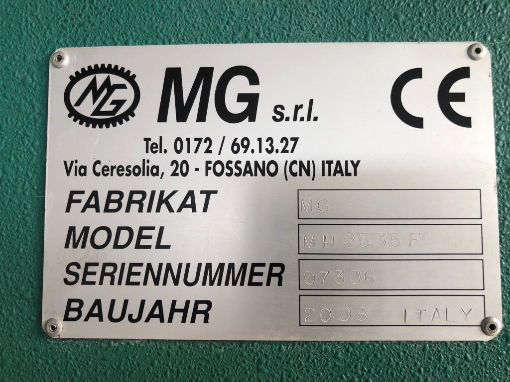 Calandra MG in vendita - foto 2