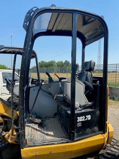 Miniescavatore Caterpillar 302.7 in vendita - foto 3