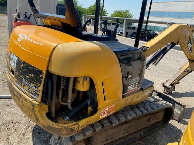 Mini escavatore Caterpillar 302.5 in vendita - foto 6