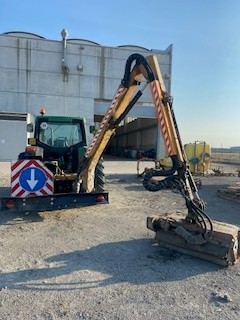 John Deere 6310 AS/1 con braccio Ferri in vendita - foto 7