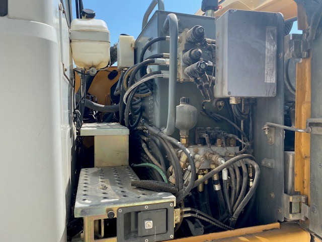 Escavatore gommato Liebherr A314 Litronic in vendita - foto 5