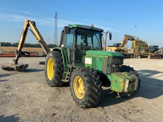 John Deere 6310 AS/1 con braccio Ferri in vendita - foto 8