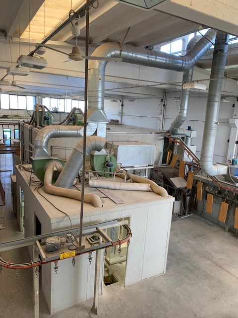 Impianto di verniciatura legno ad acqua  in vendita - foto 1