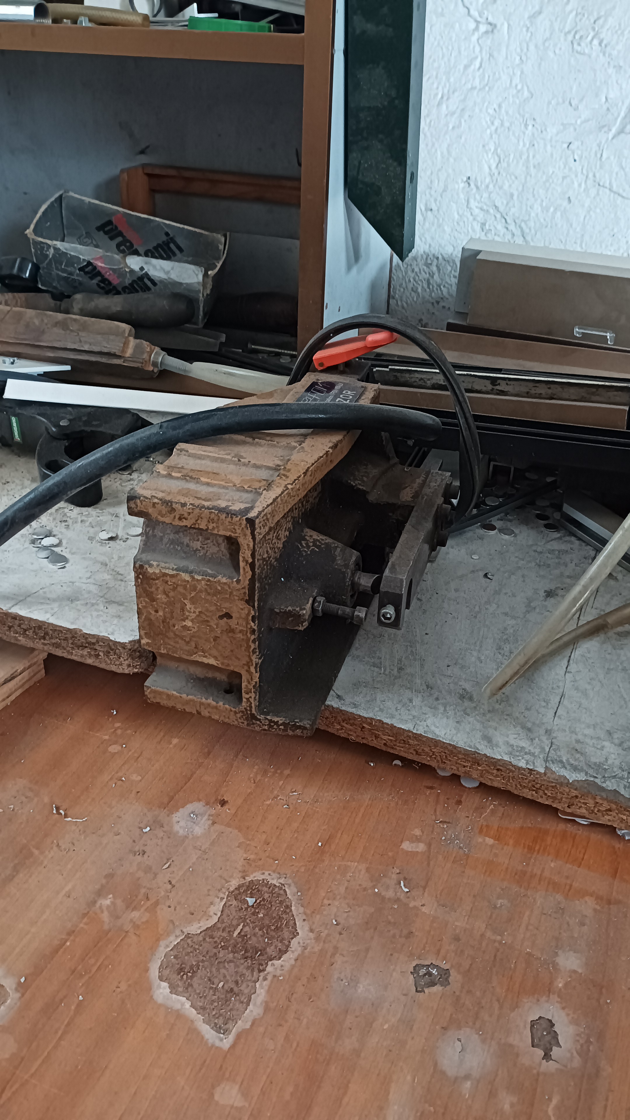 MACCHINARI LAVORAZIONE ALLUMINIO in vendita - foto 5