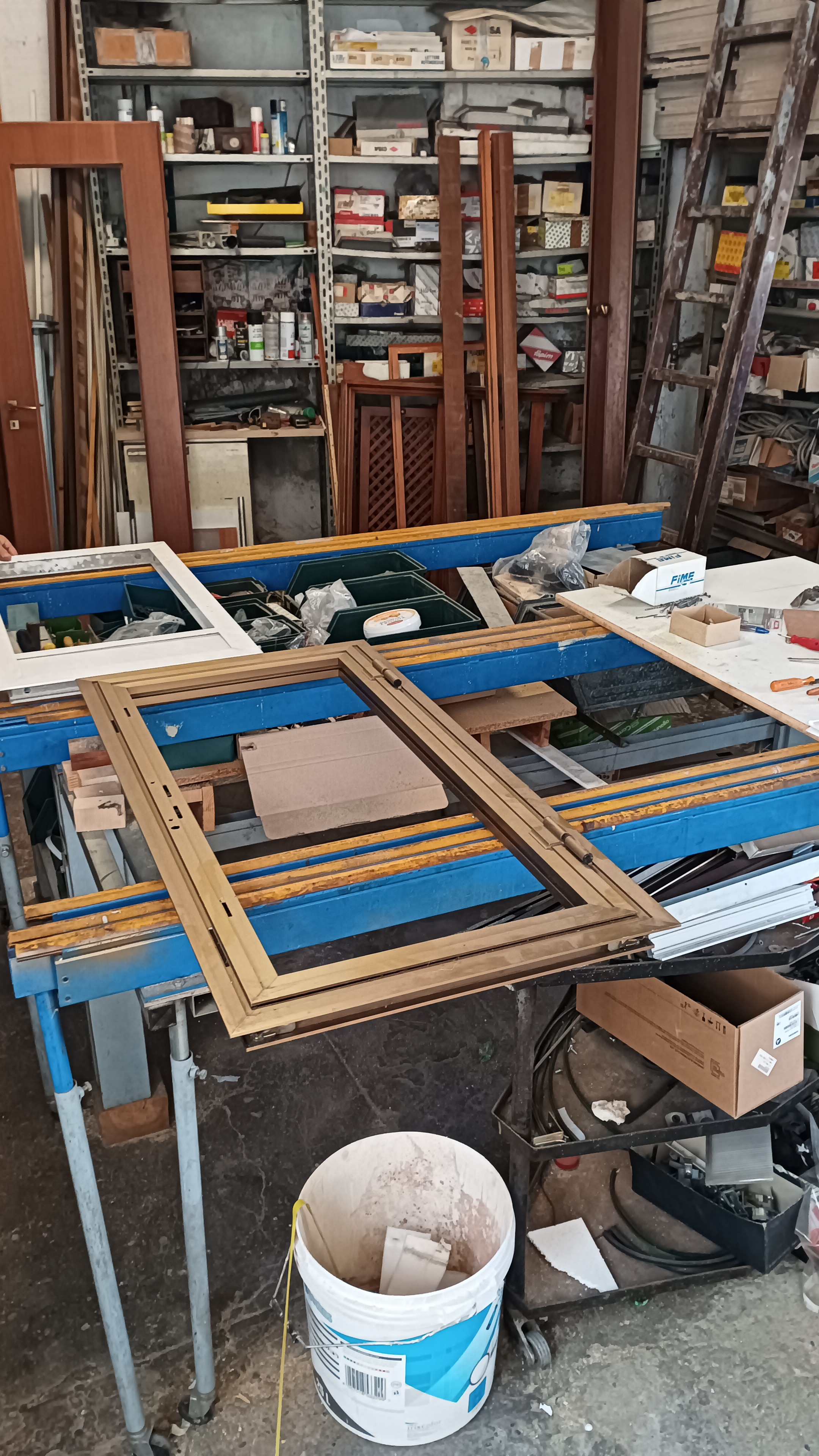 MACCHINARI LAVORAZIONE ALLUMINIO in vendita - foto 9