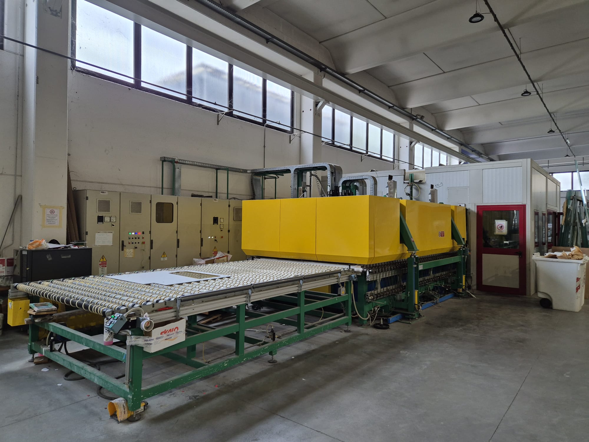 Macchine lavorazione vetro in vendita