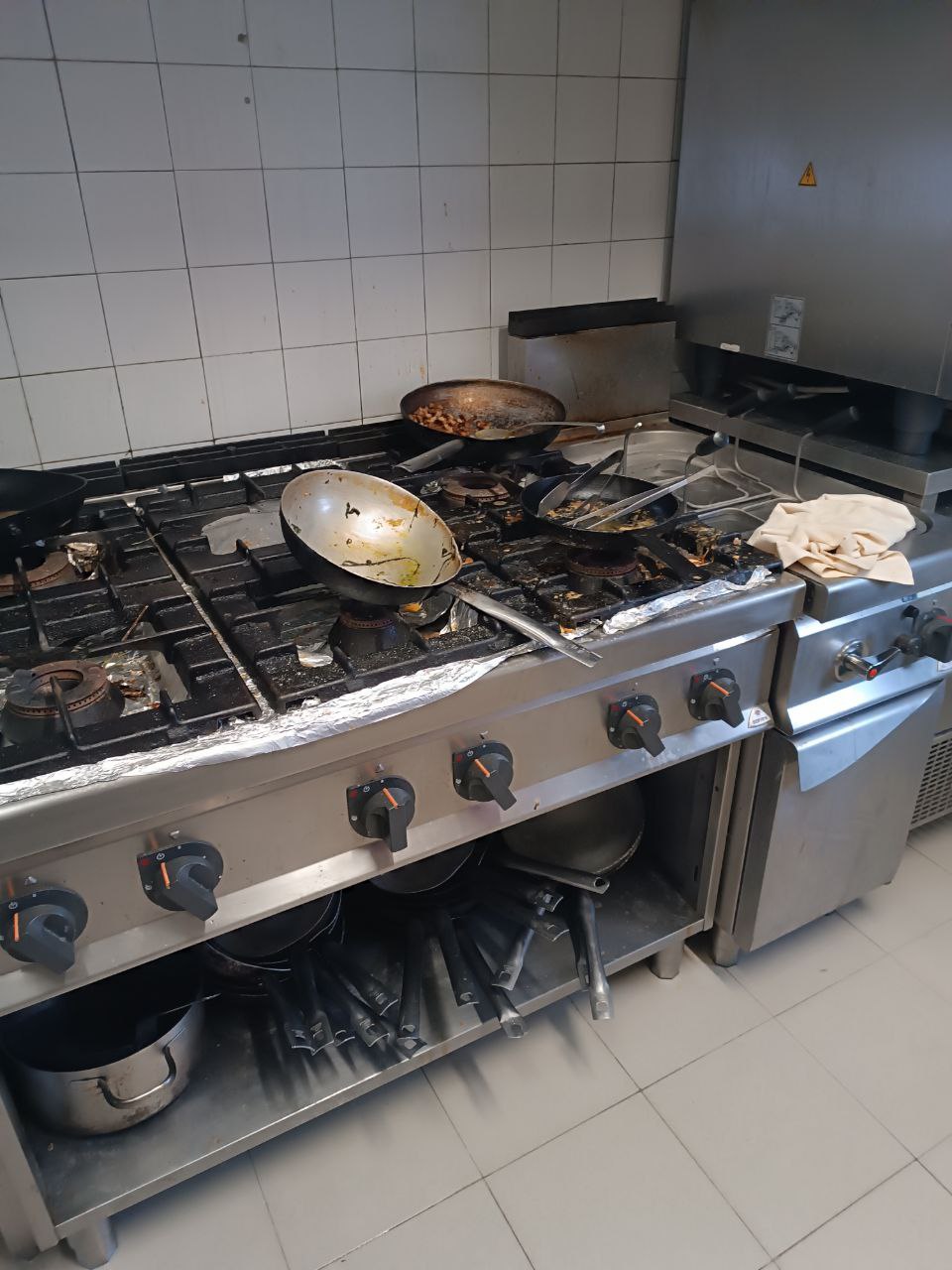 Cucina completa ristorante in vendita - foto 4