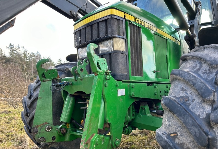 2002 Trattore John Deere 6310 in vendita - foto 3